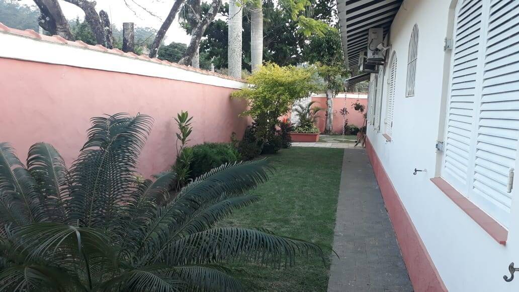 Casa, 4 quartos, 250 m² - Foto 17