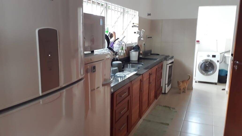 Casa, 4 quartos, 250 m² - Foto 20