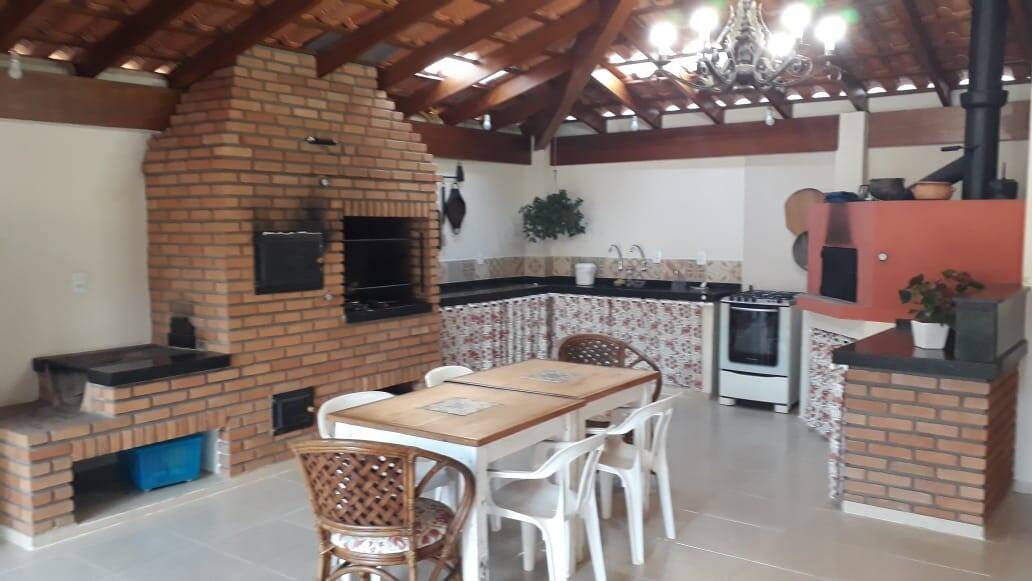 Casa, 4 quartos, 250 m² - Foto 19