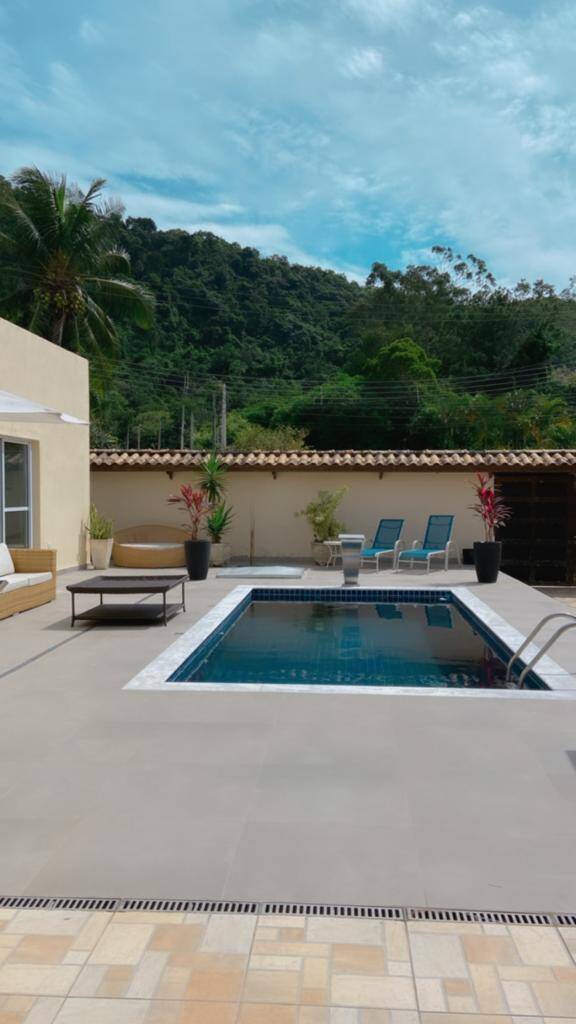 Casa, 3 quartos, 154 m² - Foto 1