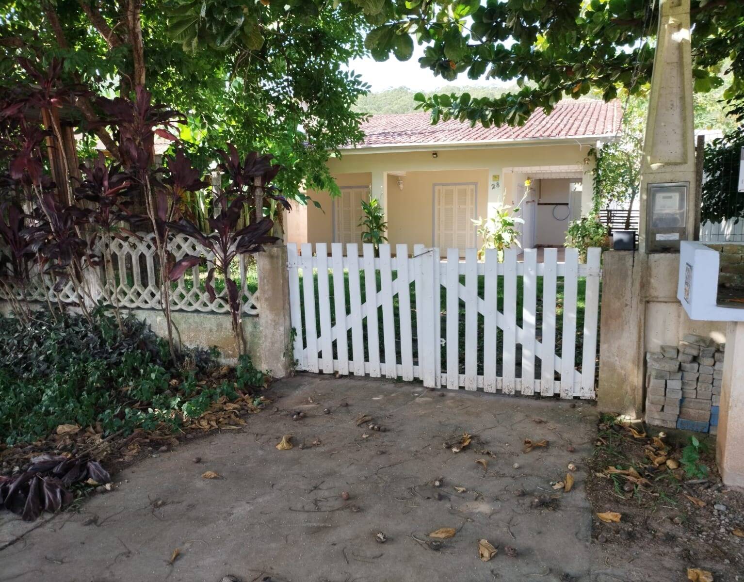 Casa, 5 quartos, 171 m² - Foto 1