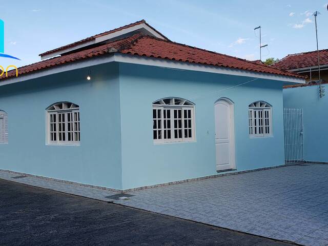 #283 - Casa para Venda em São Sebastião - SP