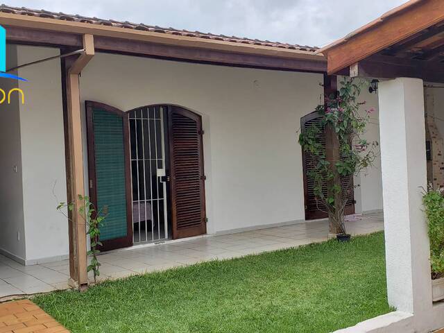 Casa para Venda em São Sebastião - 4